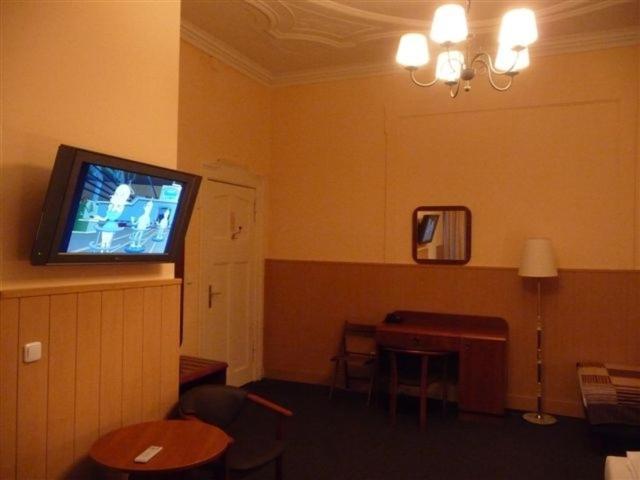 Hotel-pension Rheingold Am Kurfürstendamm Hotel 2*