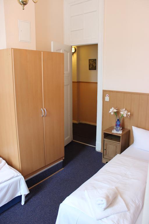 Hotel Hotel-pension Rheingold Am Kurfürstendamm