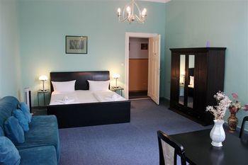 Hotel-pension Rheingold Am Kurfürstendamm